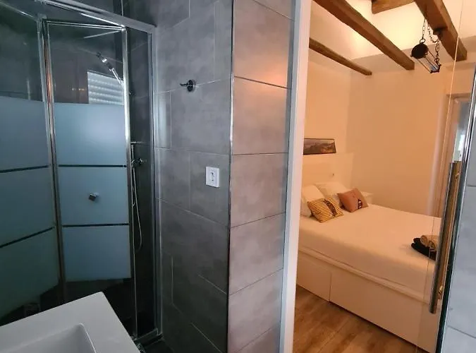 Dos Torres Rivendel - Vistas A La Basilica Del Pilar