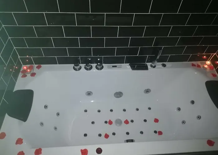 Dos Torres Rivendel - Vistas A La Basilica Del Pilar Apartament Saragossa